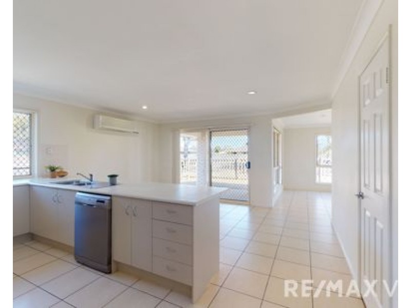 38 Renmark Crescent, Caboolture South QLD 4510