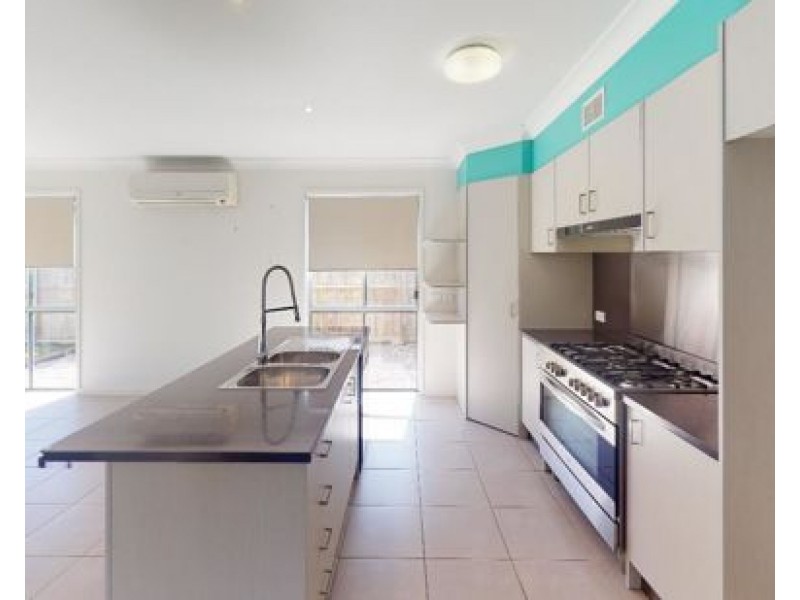 9 Pademelon Circuit, North Lakes QLD 4509