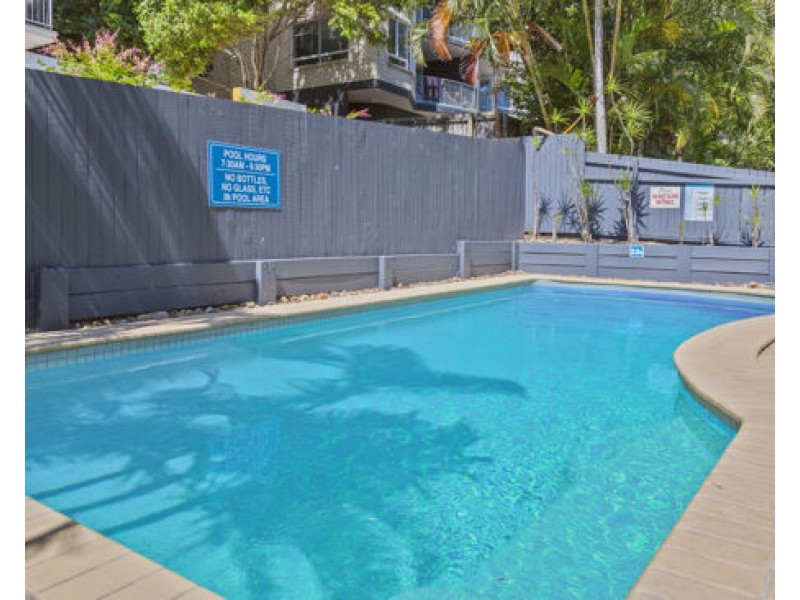 11/33 Burgess St, Kings Beach QLD 4551