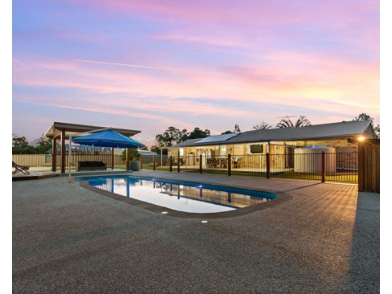 143 Thornbill Drive, Upper Caboolture QLD 4510