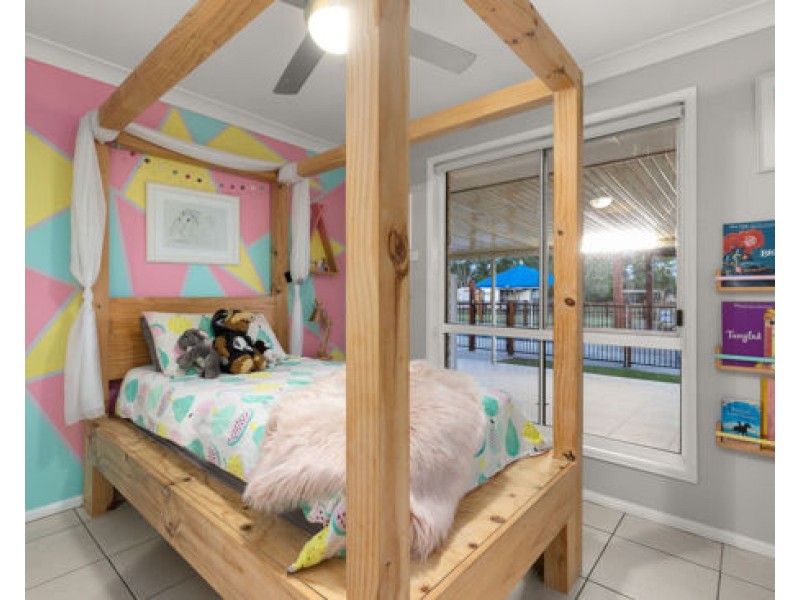 143 Thornbill Drive, Upper Caboolture QLD 4510