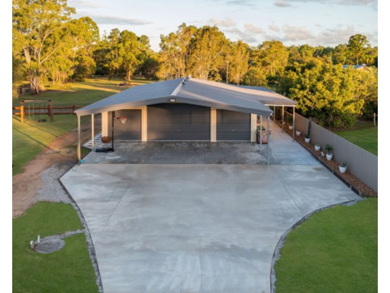 143 Thornbill Drive, Upper Caboolture QLD 4510