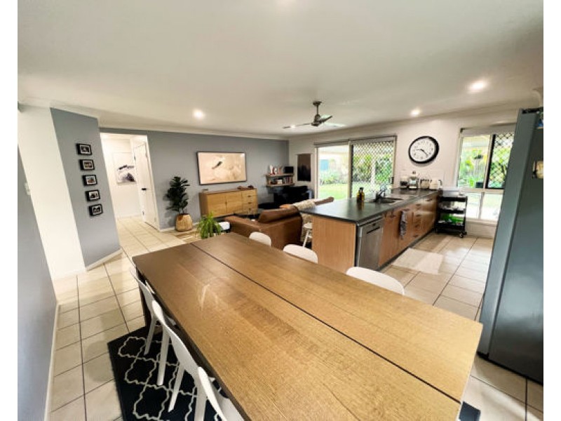 8 Kingma Crescent, Caboolture QLD 4510