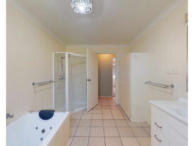 1 Amethyst Court, Caboolture QLD 4510