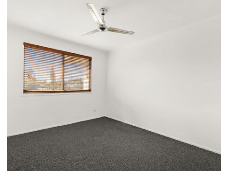 9 Ascot Street, Caboolture QLD 4510