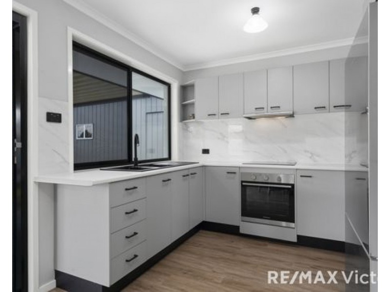 33 Stephanie Drive, Morayfield QLD 4506