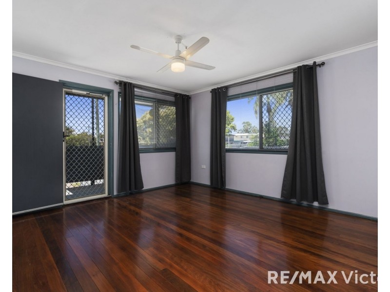 16 MOON STREET, Caboolture South QLD 4510