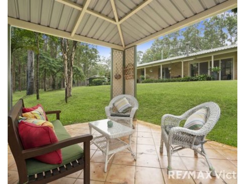 82 Collins Street, Moorina QLD 4506