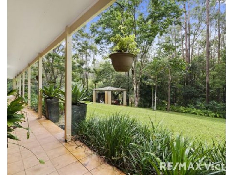 82 Collins Street, Moorina QLD 4506