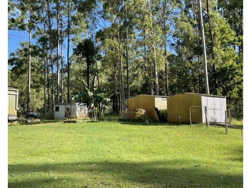 82 Collins Street, Moorina QLD 4506