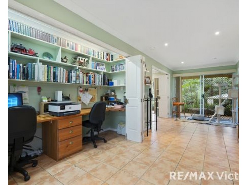 82 Collins Street, Moorina QLD 4506