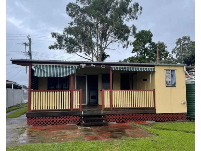 125 Hoskins Street, Sandgate QLD 4017