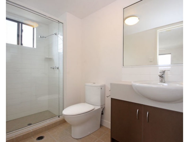 327/26-32 Edward Street, Caboolture QLD 4510