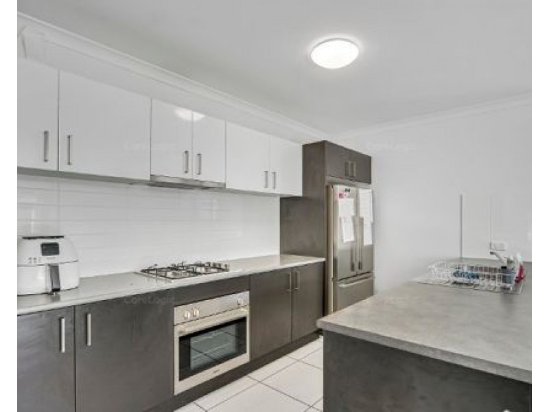 4 Rosewood Street, Caboolture South QLD 4510