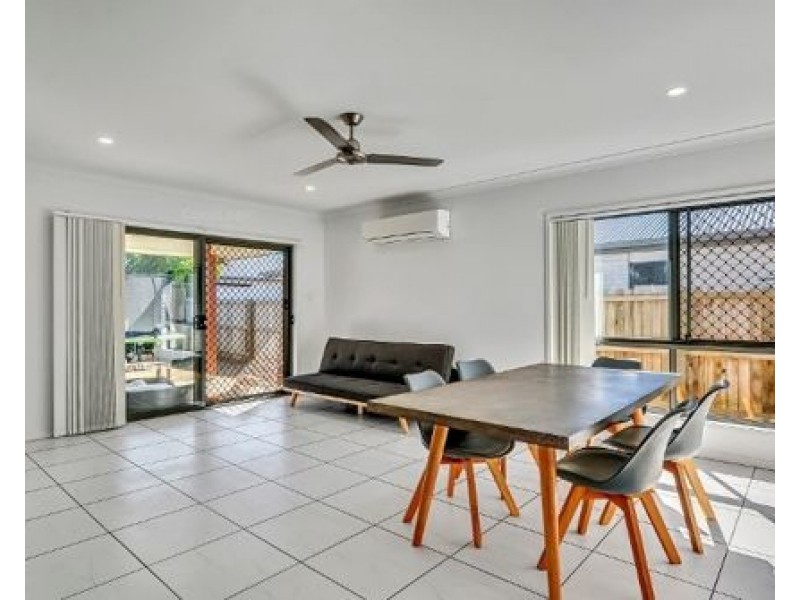 4 Rosewood Street, Caboolture South QLD 4510