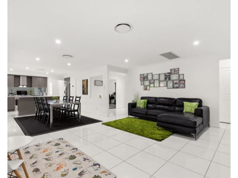 13 Florey Street, Caboolture QLD 4510
