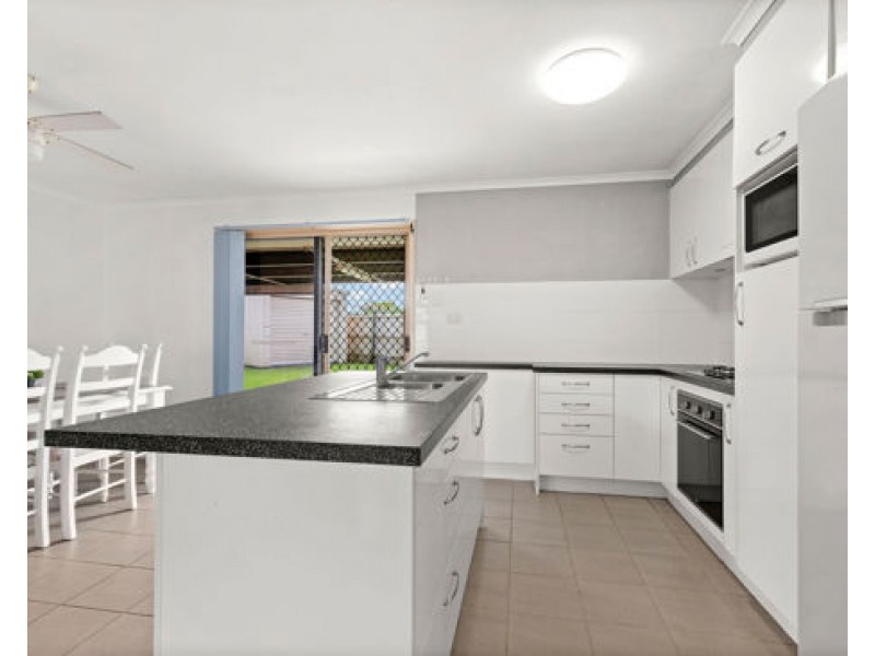 27 Cadaga Place, Caboolture QLD 4510