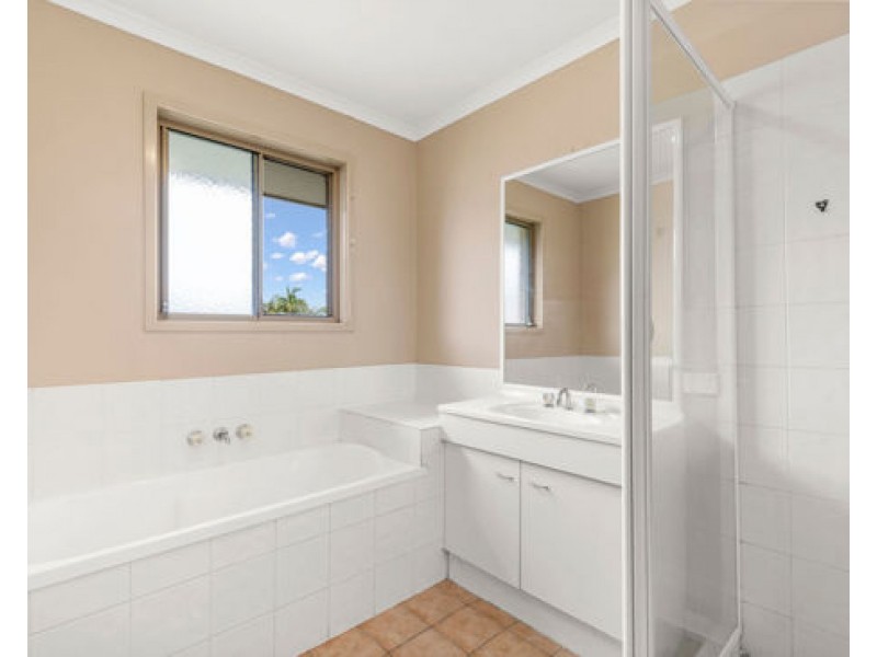 27 Cadaga Place, Caboolture QLD 4510