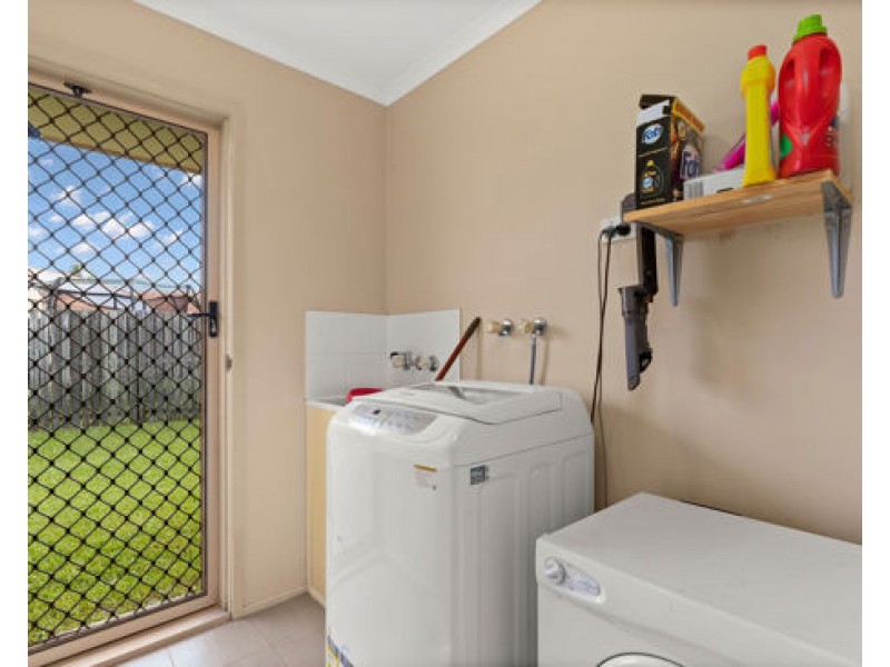 27 Cadaga Place, Caboolture QLD 4510