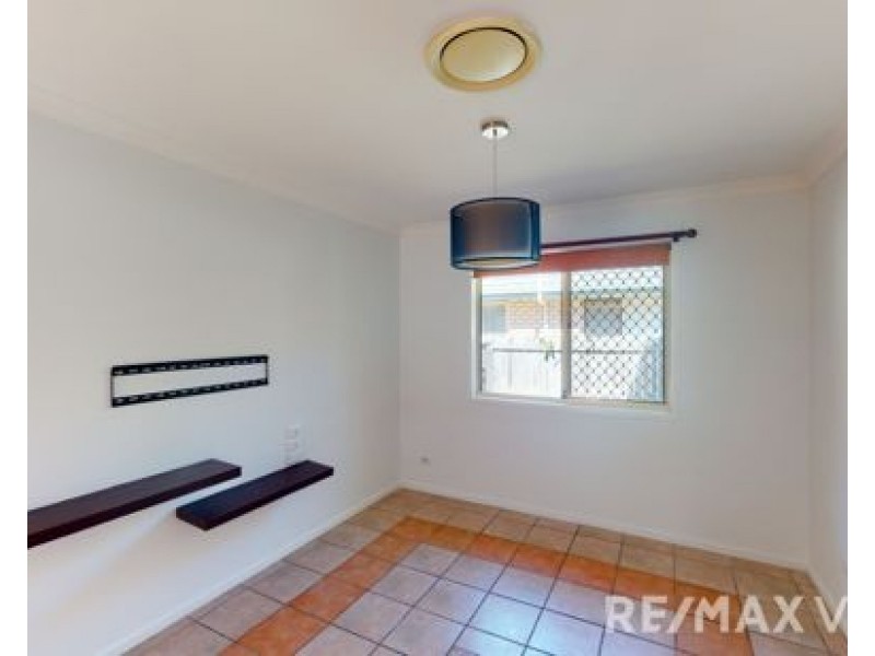 37 Cambridge Crescent, Fitzgibbon QLD 4018