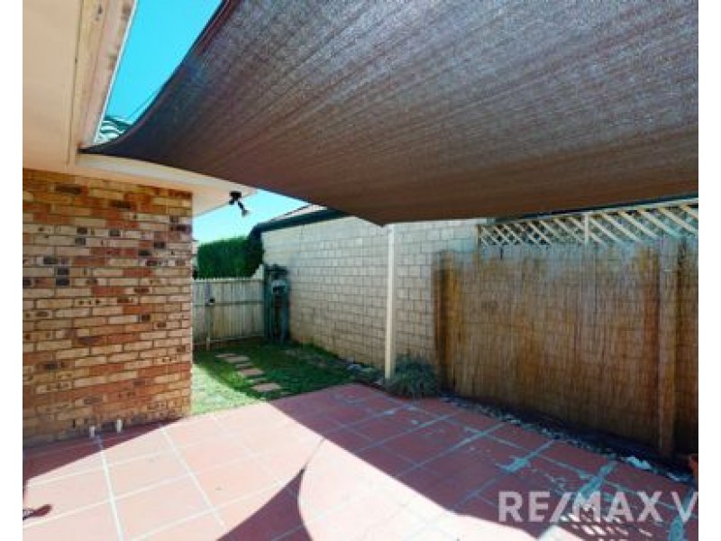 37 Cambridge Crescent, Fitzgibbon QLD 4018
