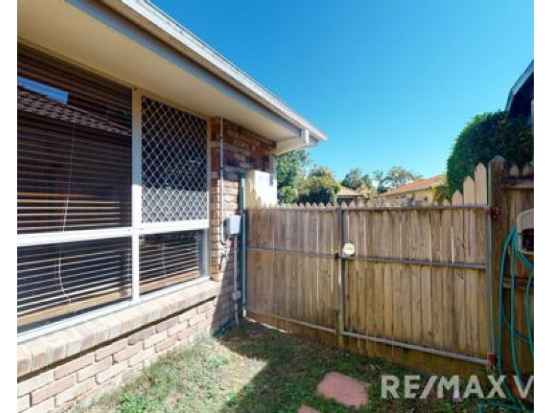 37 Cambridge Crescent, Fitzgibbon QLD 4018