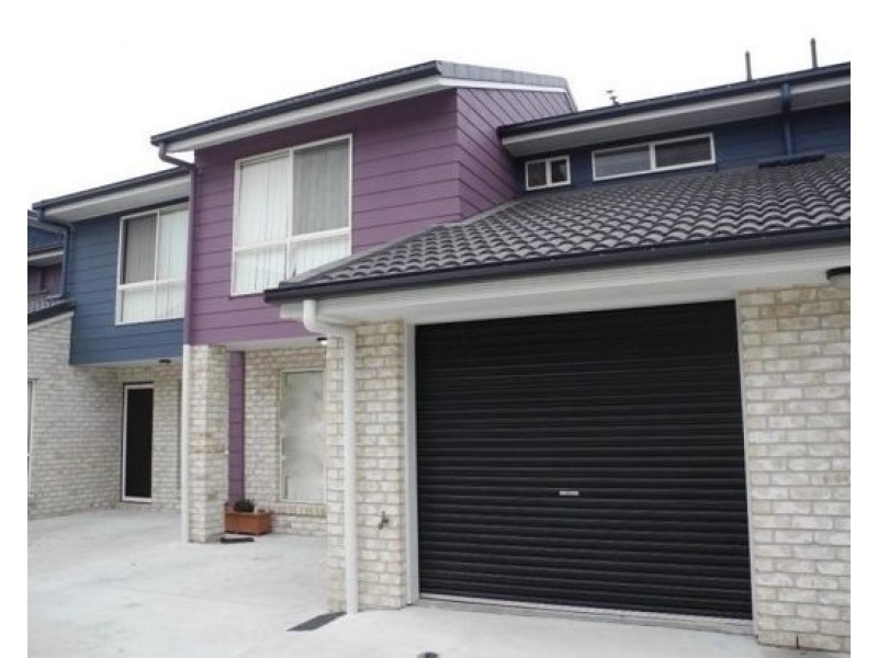 8/3 Charles Street, Caboolture QLD 4510