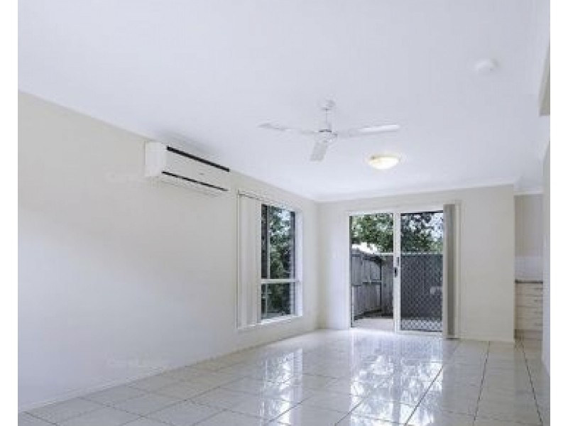 8/3 Charles Street, Caboolture QLD 4510