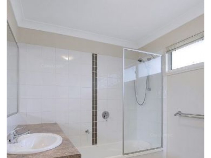 8/3 Charles Street, Caboolture QLD 4510