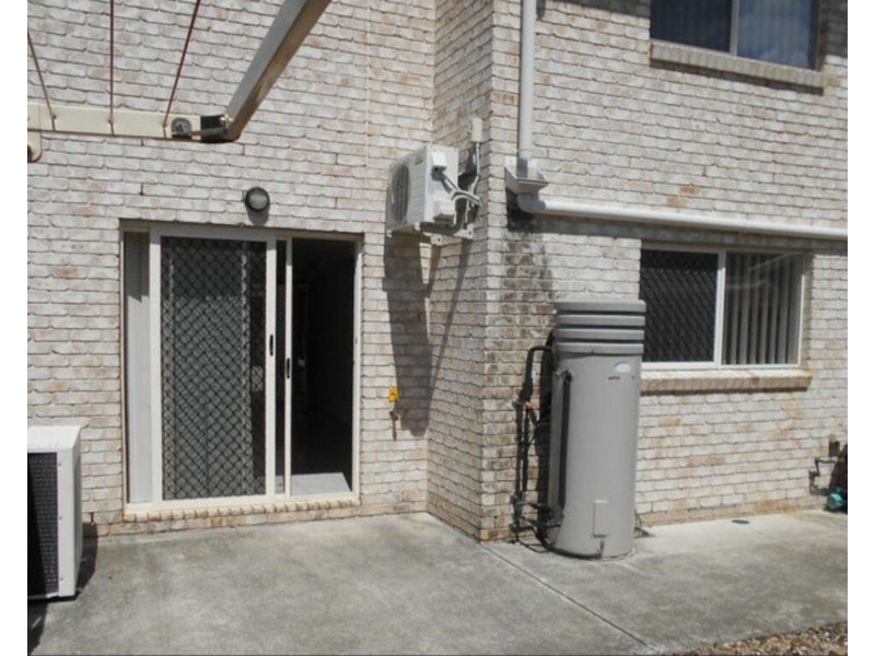 6/3 Charles Street, Caboolture QLD 4510