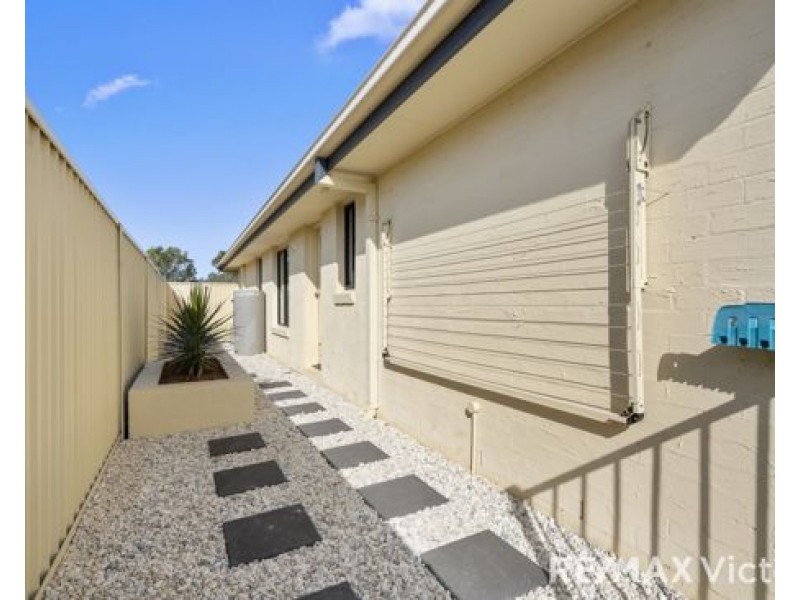 12 Avoca Esplanade, Sandstone Point QLD 4511