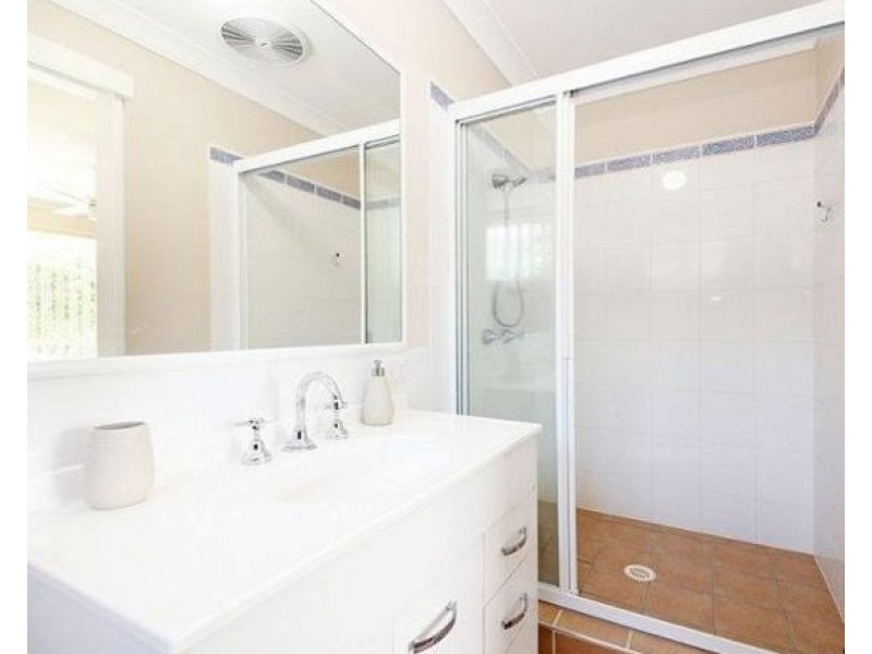 18 Murraya Drive, Morayfield QLD 4506