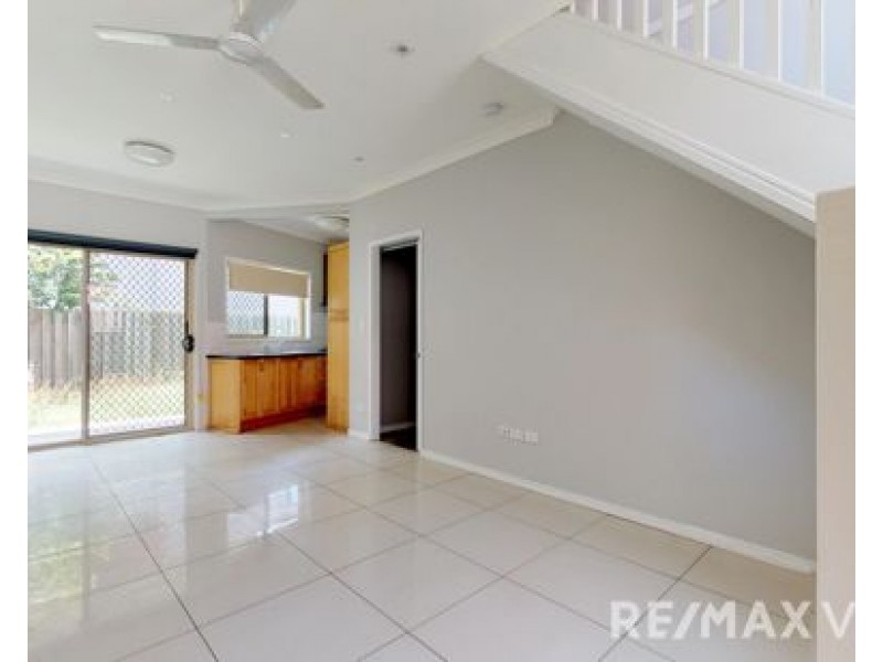 3/15 Lower King Street, Caboolture QLD 4510