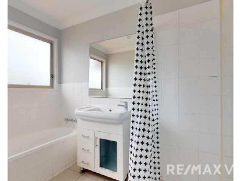 3/15 Lower King Street, Caboolture QLD 4510