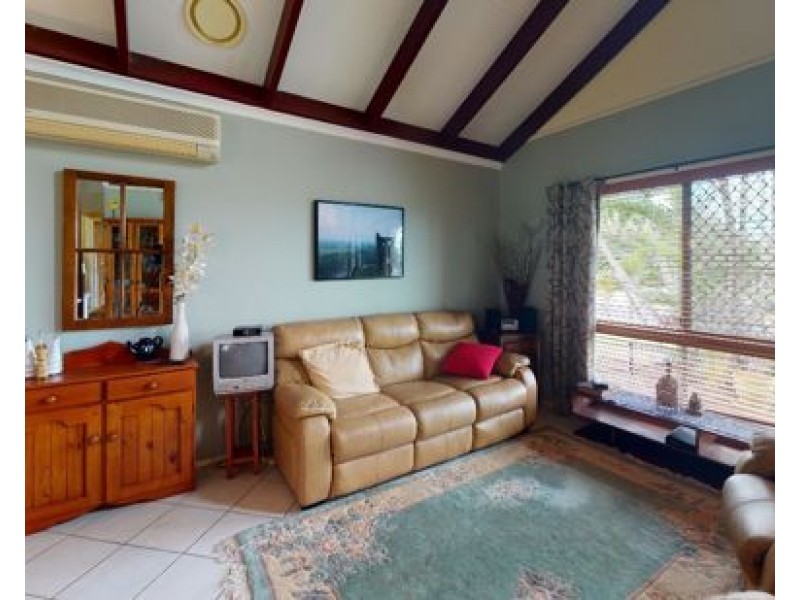 1-3 Vine Crescent, Elimbah QLD 4516