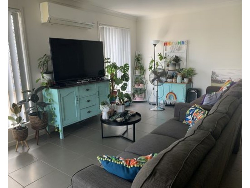 1 & 2/19 COOGERA COURT, Morayfield QLD 4506