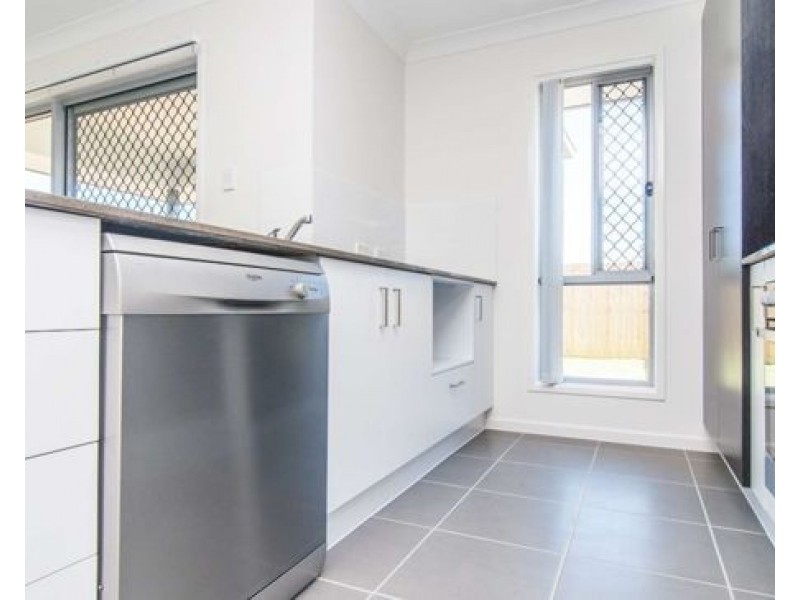 1 & 2/19 COOGERA COURT, Morayfield QLD 4506