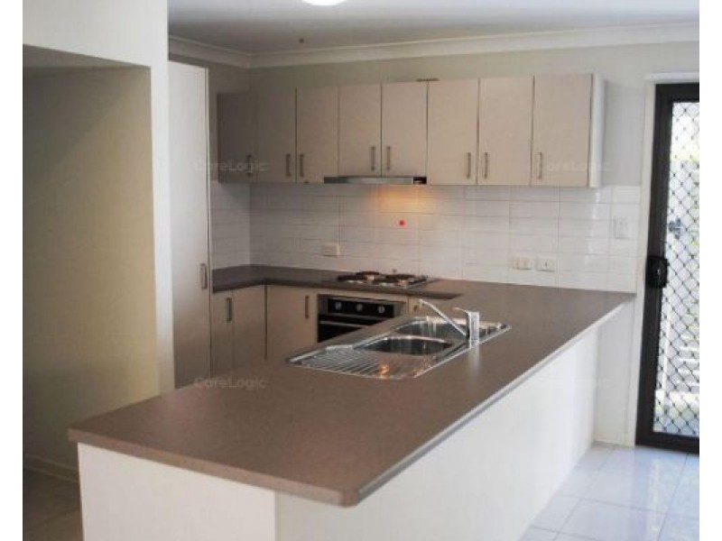 2/63 Lower King Street, Caboolture QLD 4510