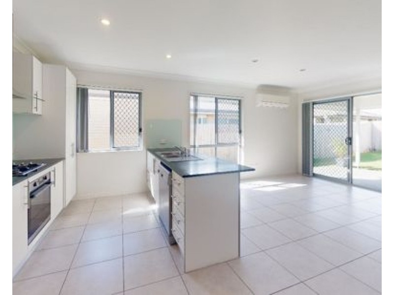 9 Feather Court, Morayfield QLD 4506