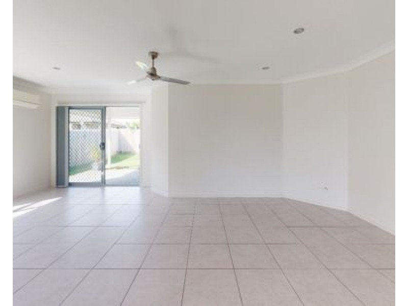 9 Feather Court, Morayfield QLD 4506