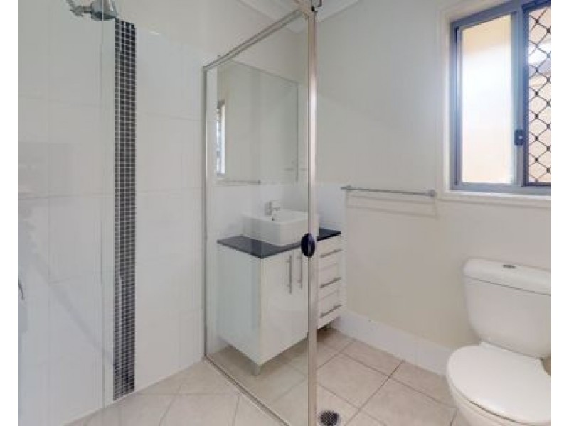 9 Feather Court, Morayfield QLD 4506