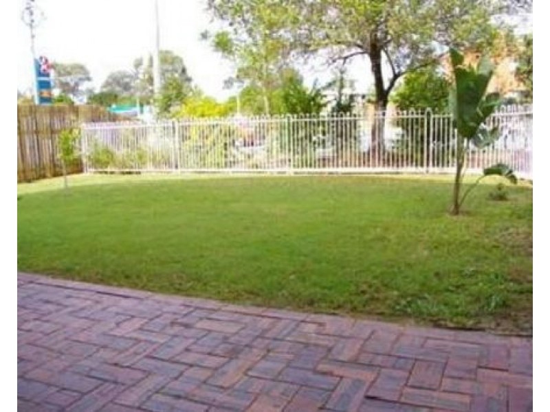 1/19 Lower King Street, Caboolture QLD 4510