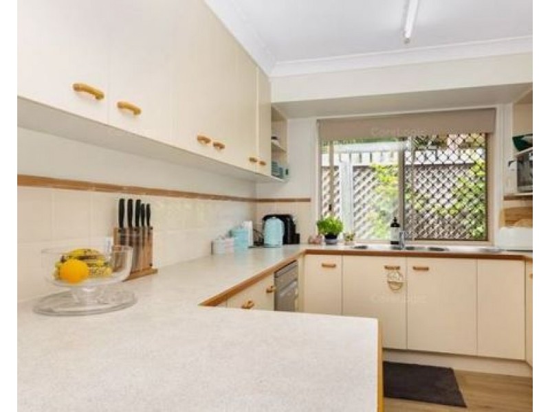 8 Hyde Court, Upper Caboolture QLD 4510