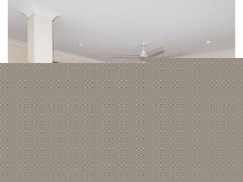 8 Hyde Court, Upper Caboolture QLD 4510