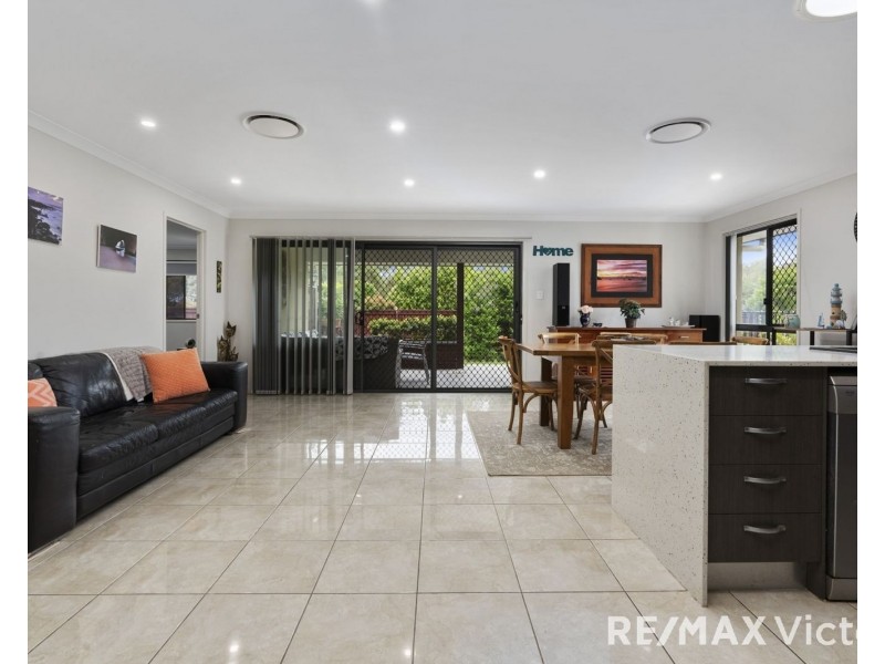 18 Mendrina Close, Caboolture QLD 4510