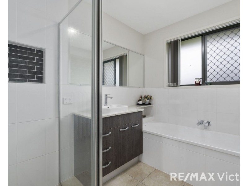 18 Mendrina Close, Caboolture QLD 4510