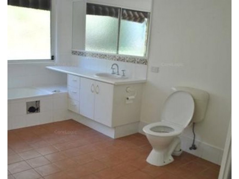 26 Paige Court, Morayfield QLD 4506