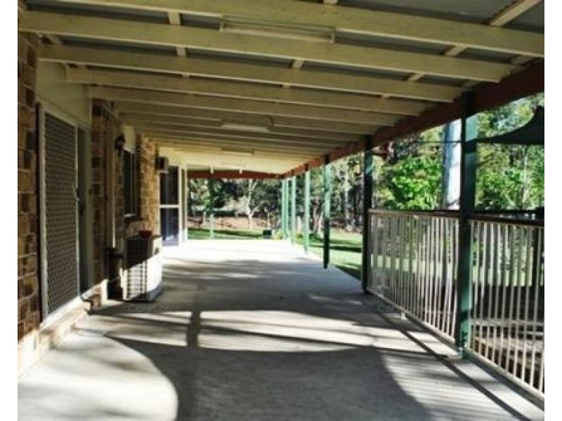 26 Paige Court, Morayfield QLD 4506