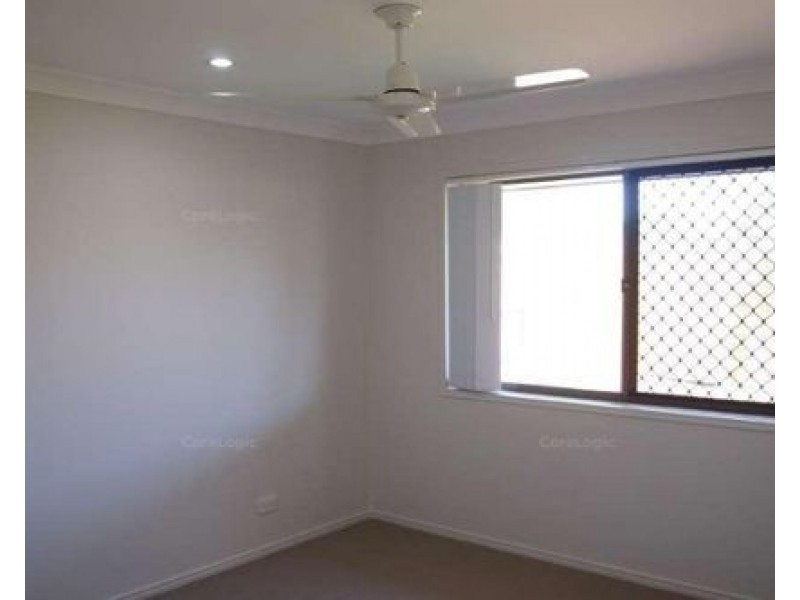 1/16 Lanita Chase, Morayfield QLD 4506