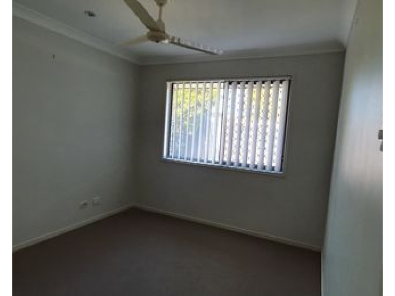 1/16 Lanita Chase, Morayfield QLD 4506